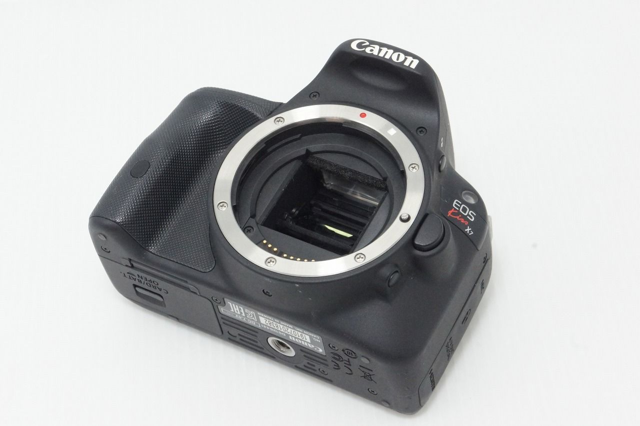 良品 Canon キヤノン EOS Kiss X7 ボディ + EF-S 18-55mm IS STM