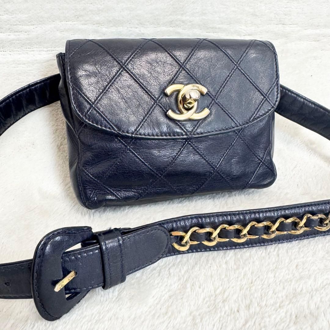 CHANEL シャネル ウエストポーチ ラムスキン マトラッセ ターンロック CHANEL シャネル ウエストポーチ マトラッセ ラムスキン ターンロック