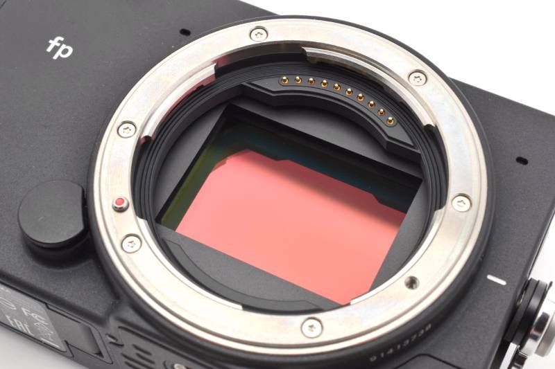 ☆極上品☆シグマ SIGMA fp ボディ☆ YMA1425＃10 - メルカリ