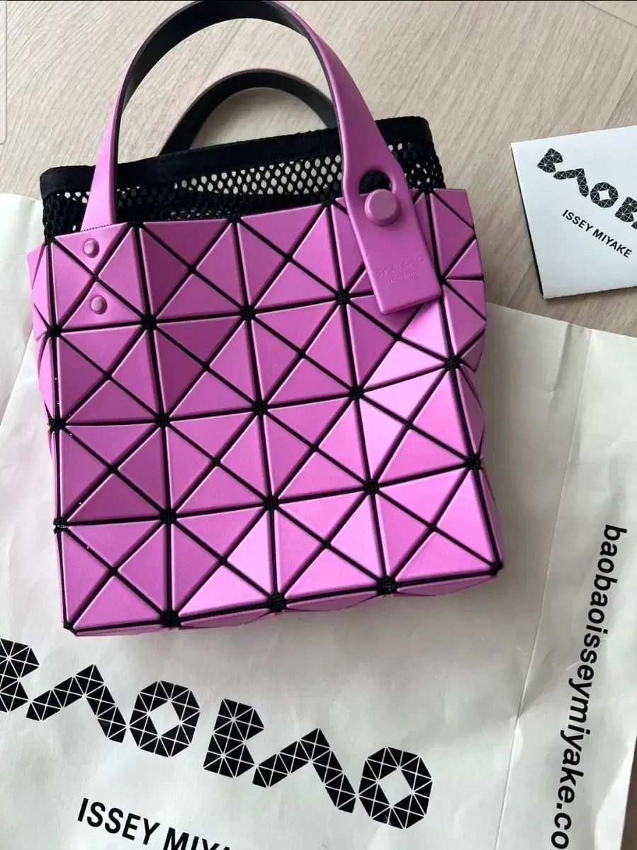 BAO BAO ISSEY MIYAKE バオバオイッセイミヤケ ミニバック