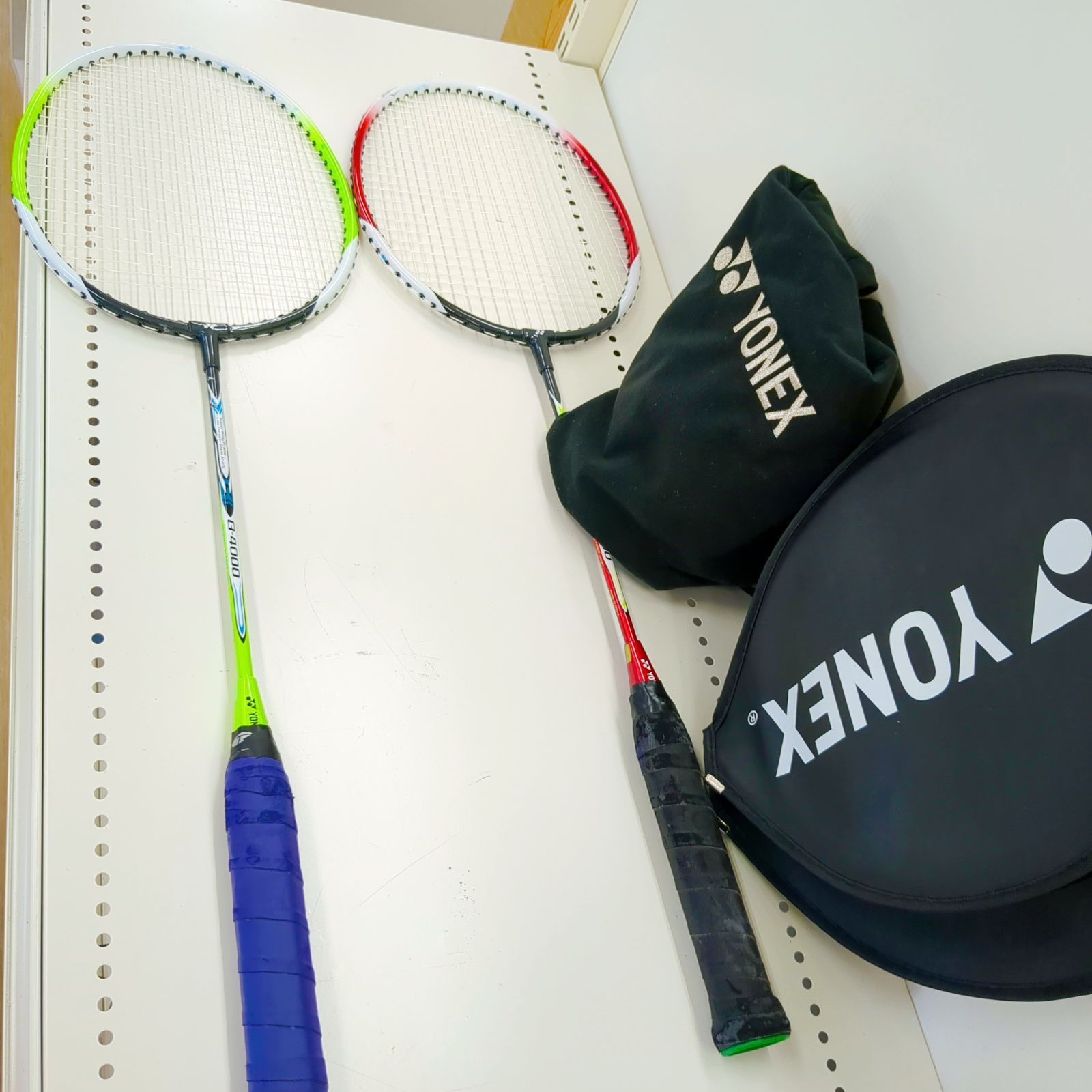 YONEX バトミントンラケット B-4000 2本セット - メルカリ