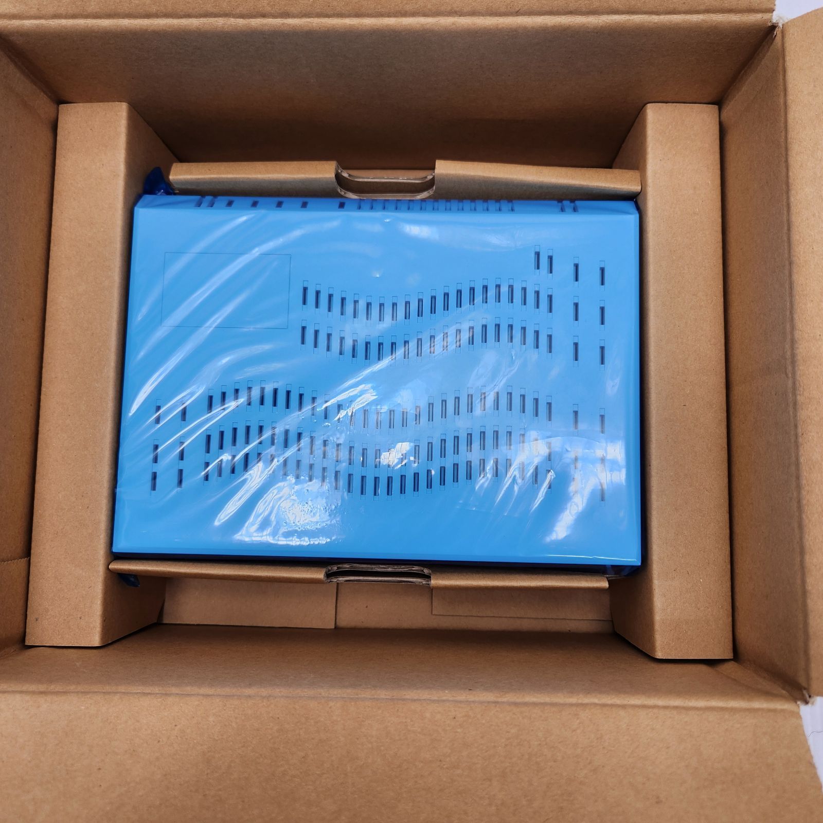 新品 Biz Box VPN FV-1000 装置 - メルカリ