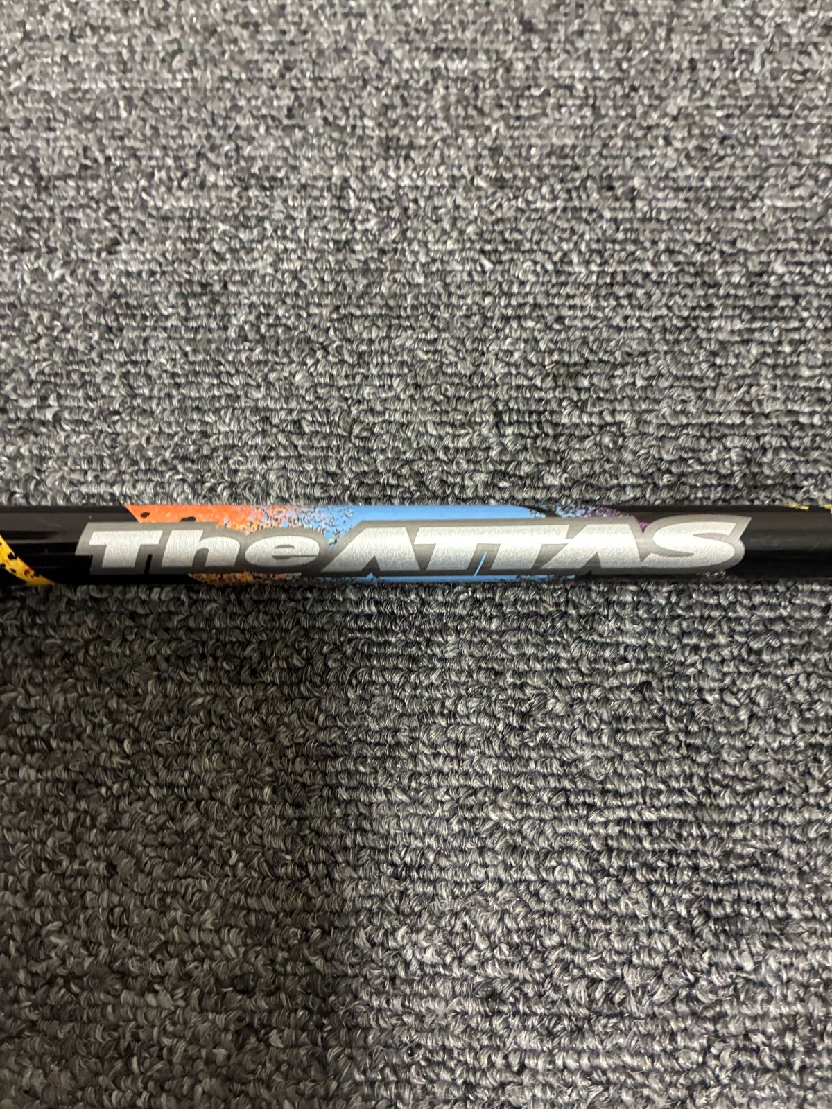 （希少）ジアッタス　 6X ピンクバージョン　ドライバー用 テーラーメイドスリーブ付き