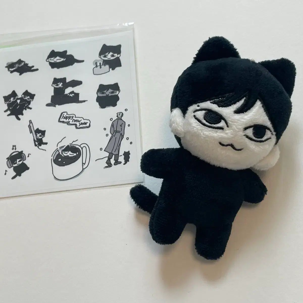 THE BOYZ(ザ・ボーイズ・ドボイズ) ジュヨン(JUYEON) 10cm ぬいぐるみ