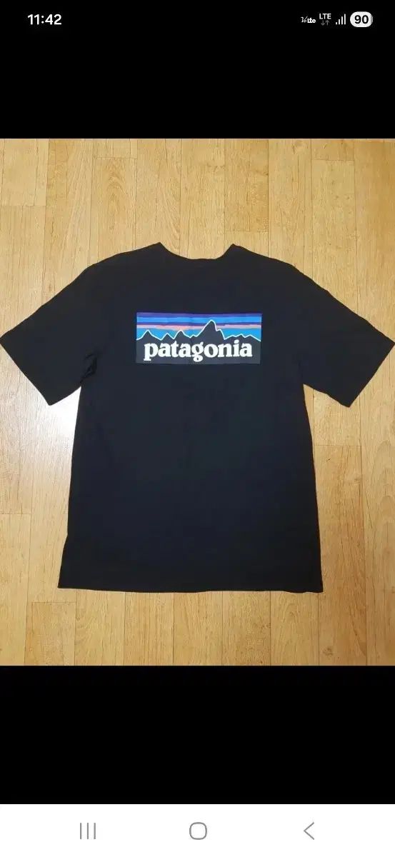 (正規品/1回着用) patagonia パタゴニア P-6ロゴ ブラック 半袖Tシャツ メンズ100 ユニセックス