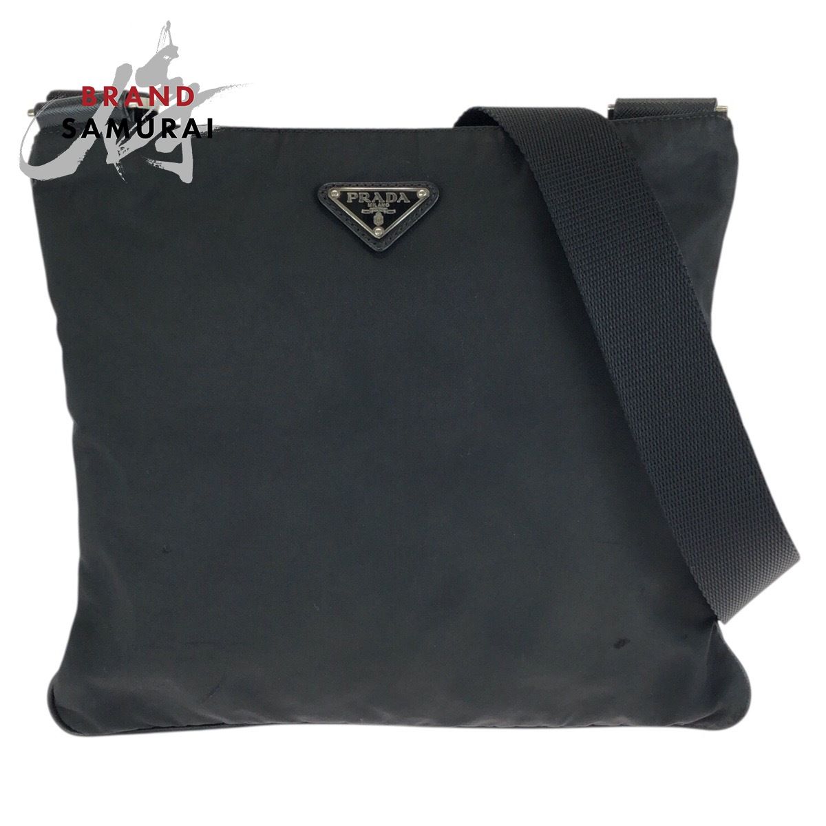 美品 PRADA プラダ テスート サフィアーノ 三角ロゴプレート ブラック 黒 シルバー金具 ナイロン/レザー ショルダーバッグ 601543【中古】