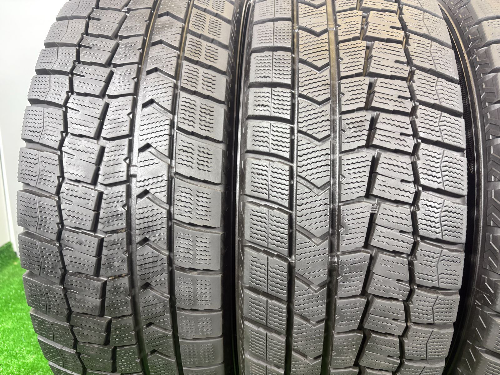 送料無料☆215/65R16 ダンロップ WM02 2025年製 4本 冬 タイヤ
