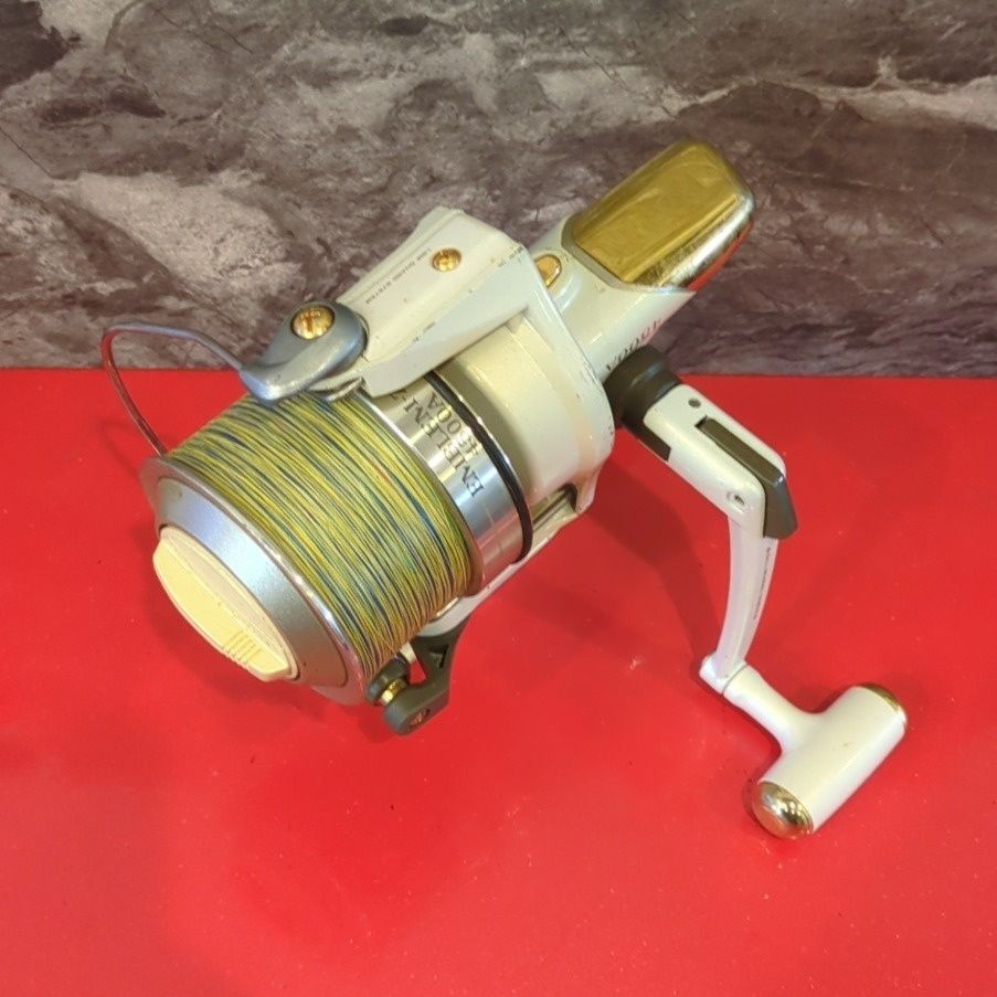 Daiwa EMBLEM Z 4500A フィッシングリール Daiwa ダイワ EMBLEM-Z 4500A スピニングリール - メルカリ
