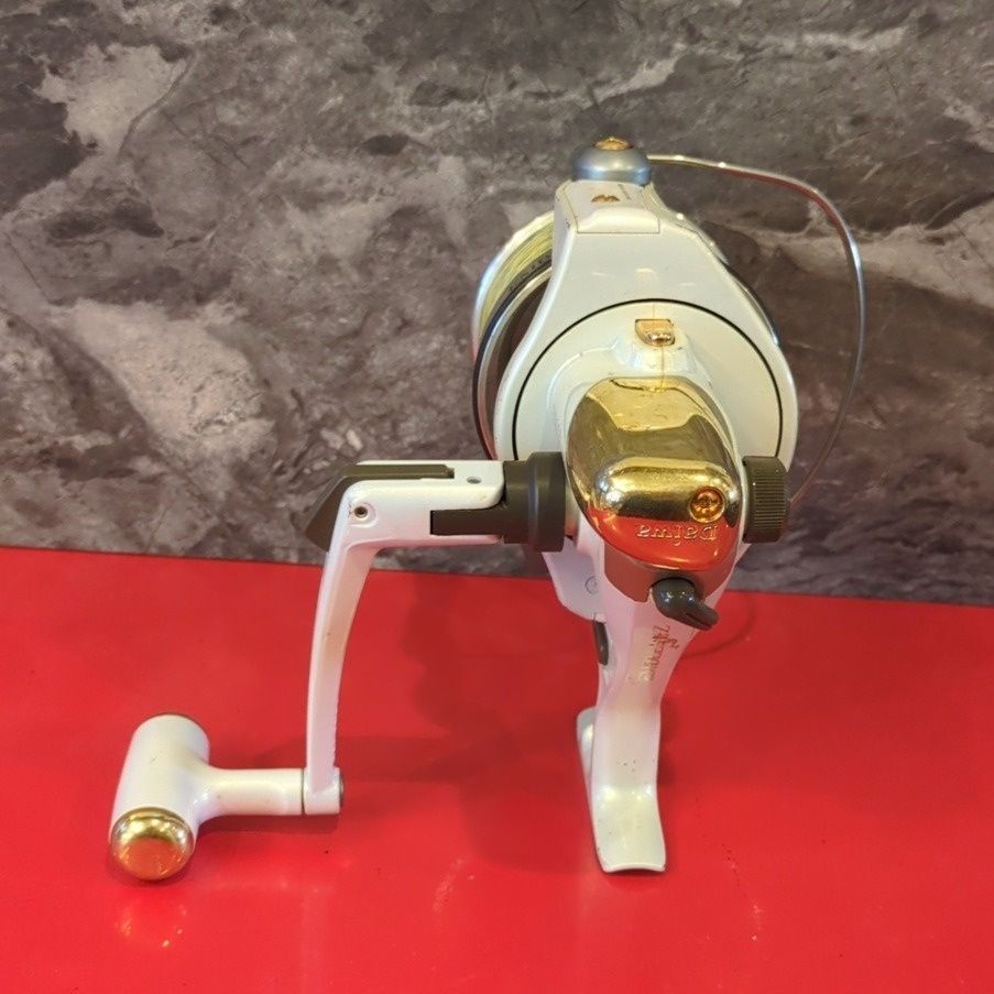 Daiwa ダイワ EMBLEM-Z 4500A スピニングリール - メルカリ