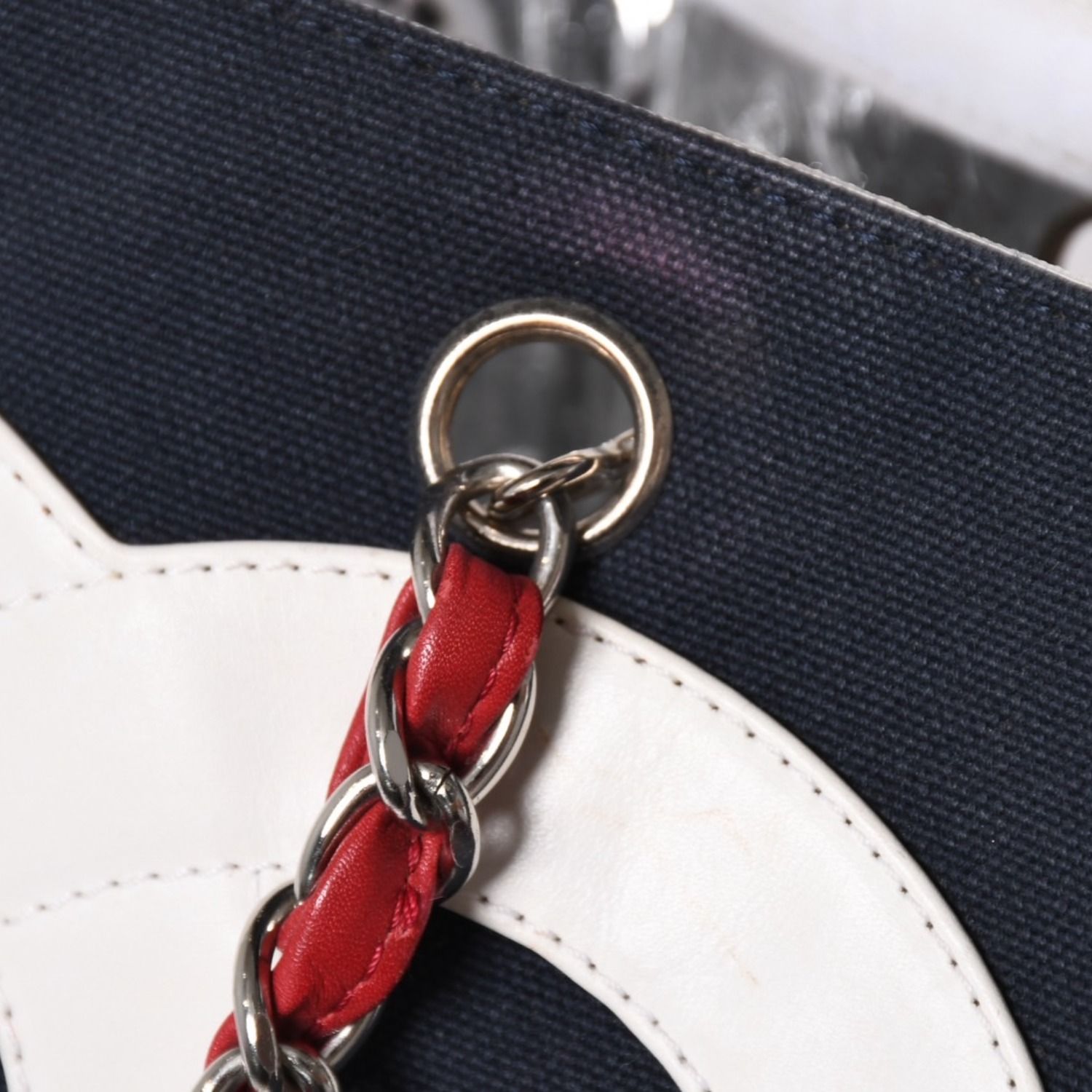 CHANEL シャネル No.5 ココマーク チェーントートバッグ A18644