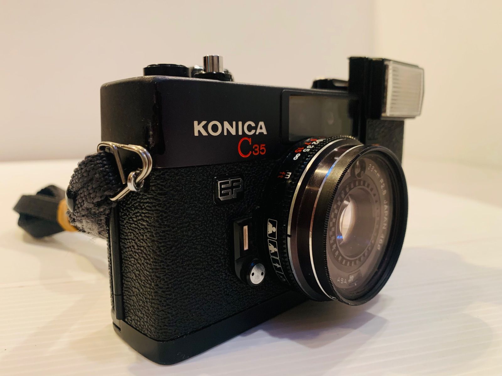 完動品】フィルムカメラ Konica C35 EF ピッカリコニカ - メルカリ