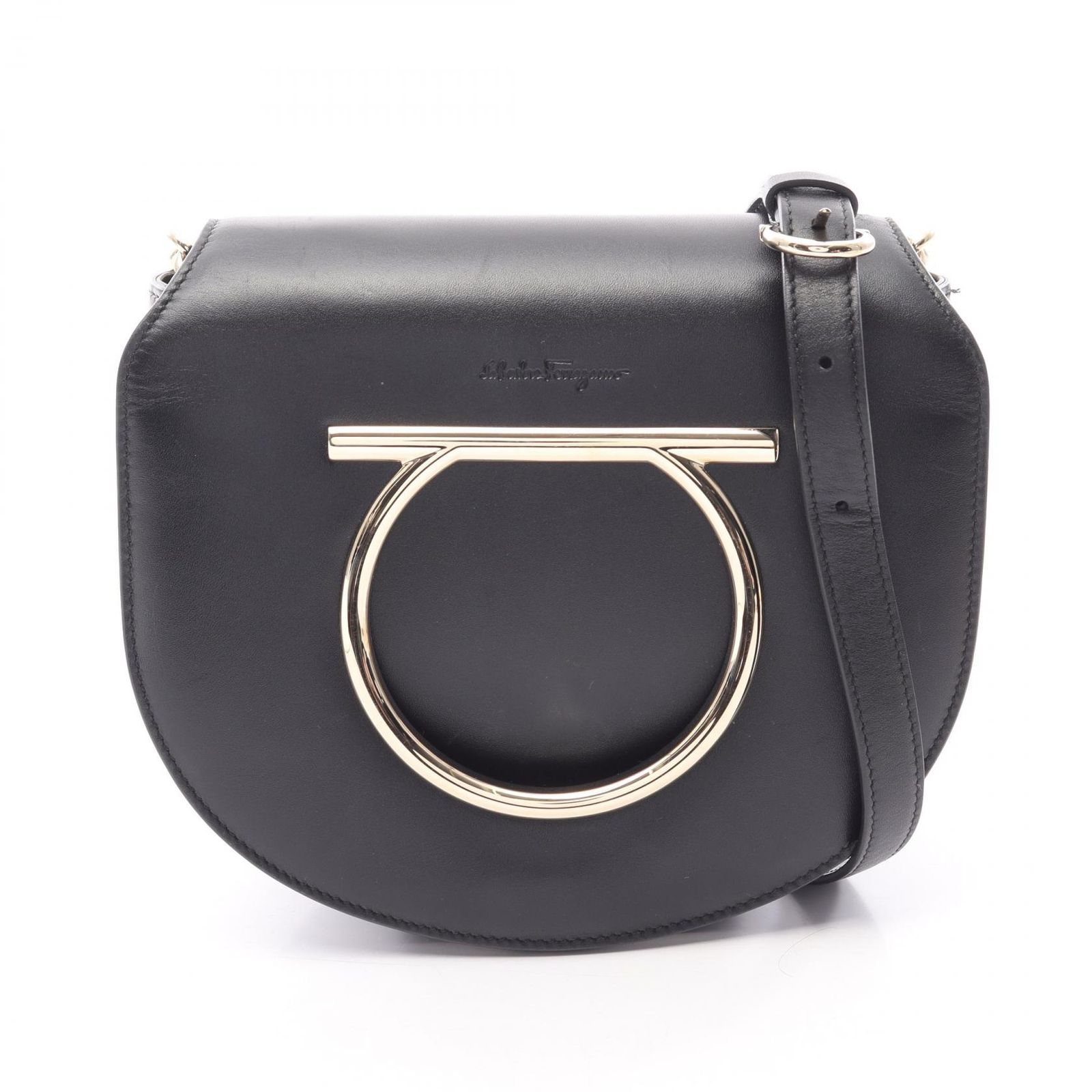 サルヴァトーレフェラガモ Salvatore Ferragamo ショルダーバッグ ガンチーニ ブラック レザー ガンチーニ フラップショルダー レディース Used B