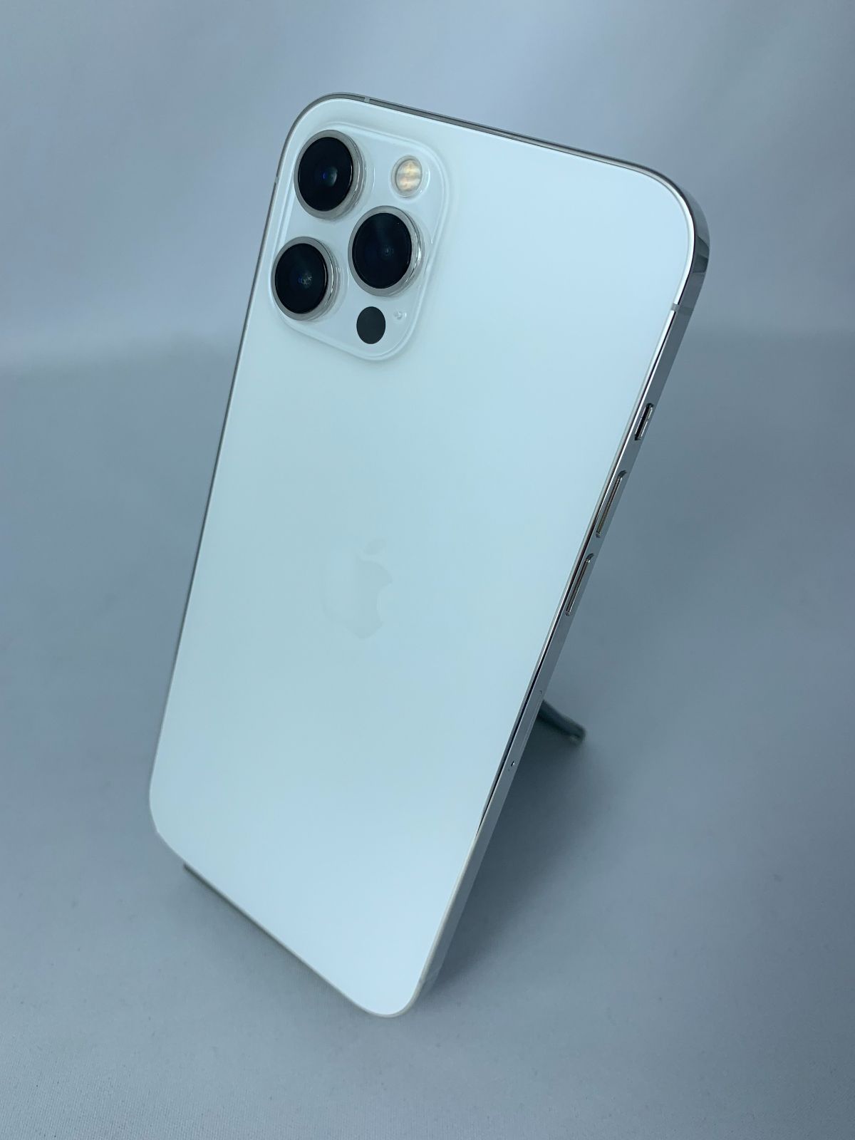 iPhone 12 Pro Max 128GB シルバー 中古 - メルカリ