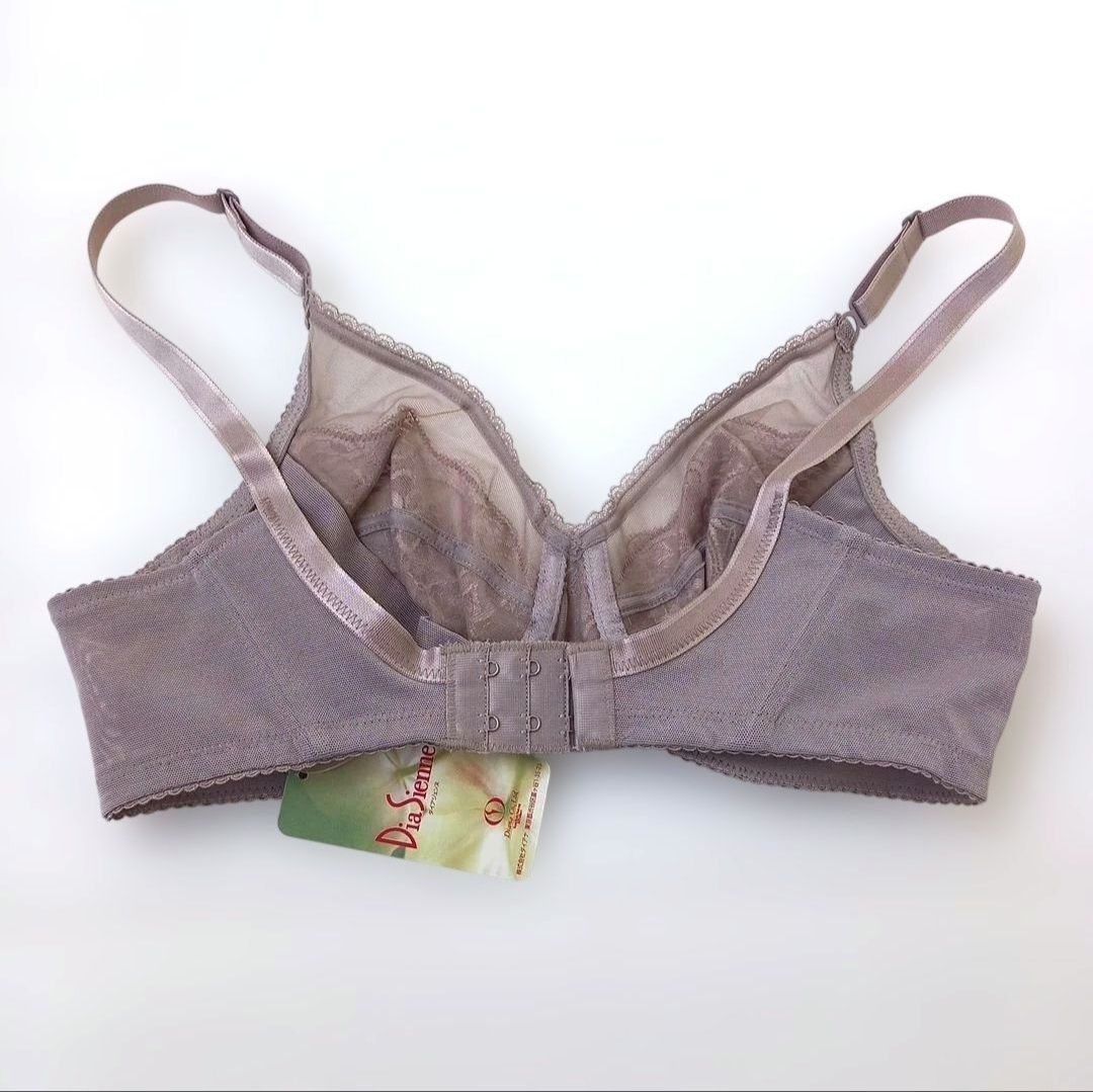 40＊ダイアナ ブラジャー B75 未使用品 補正下着 - メルカリ