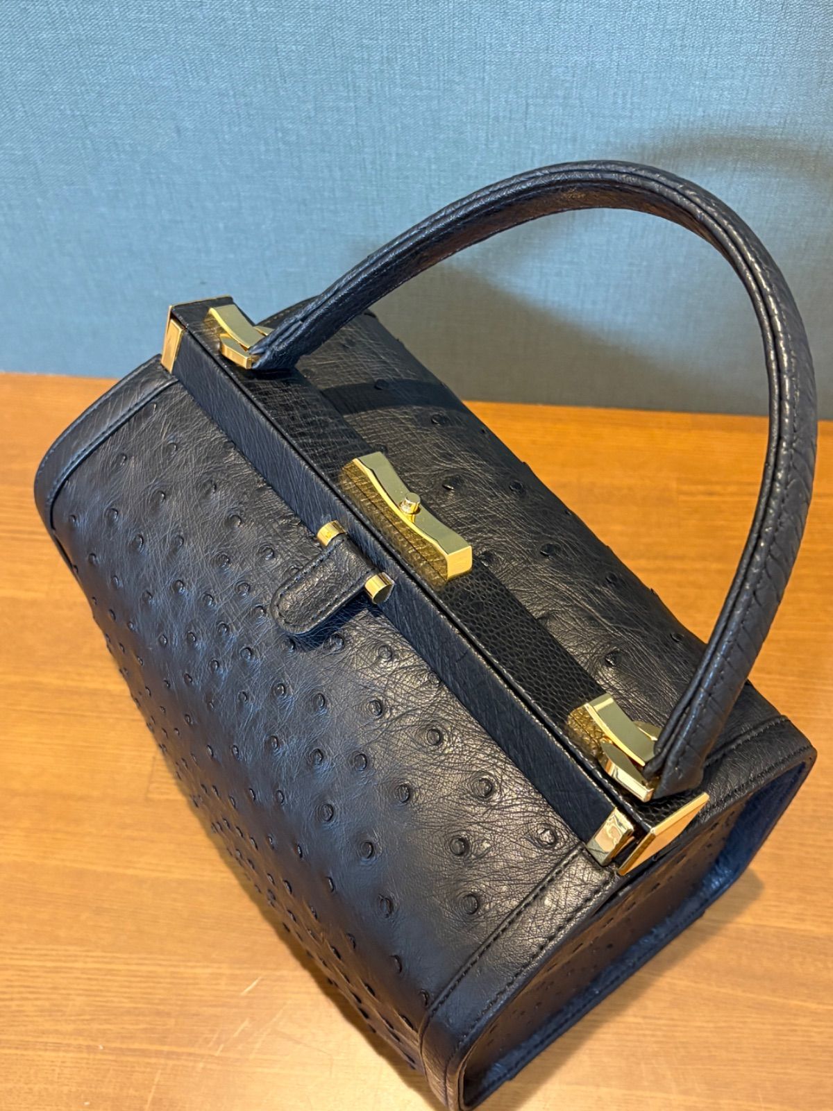 まとめ3点セットオーストリッチ ゴールド金具 ハンドバッグ 本革 レザー ブ オーストリッチ レザー 本革 ブラック ゴールド金具 ハンドバッグ