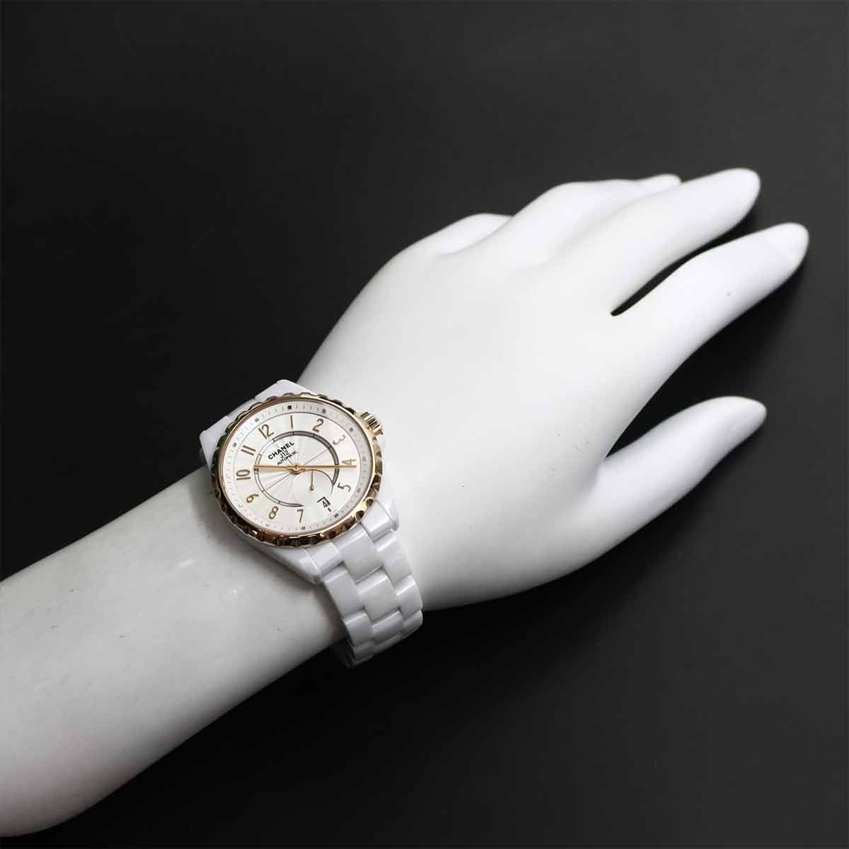 シャネル CHANEL J12-365 H3839 メンズ 腕時計 デイト ホワイト