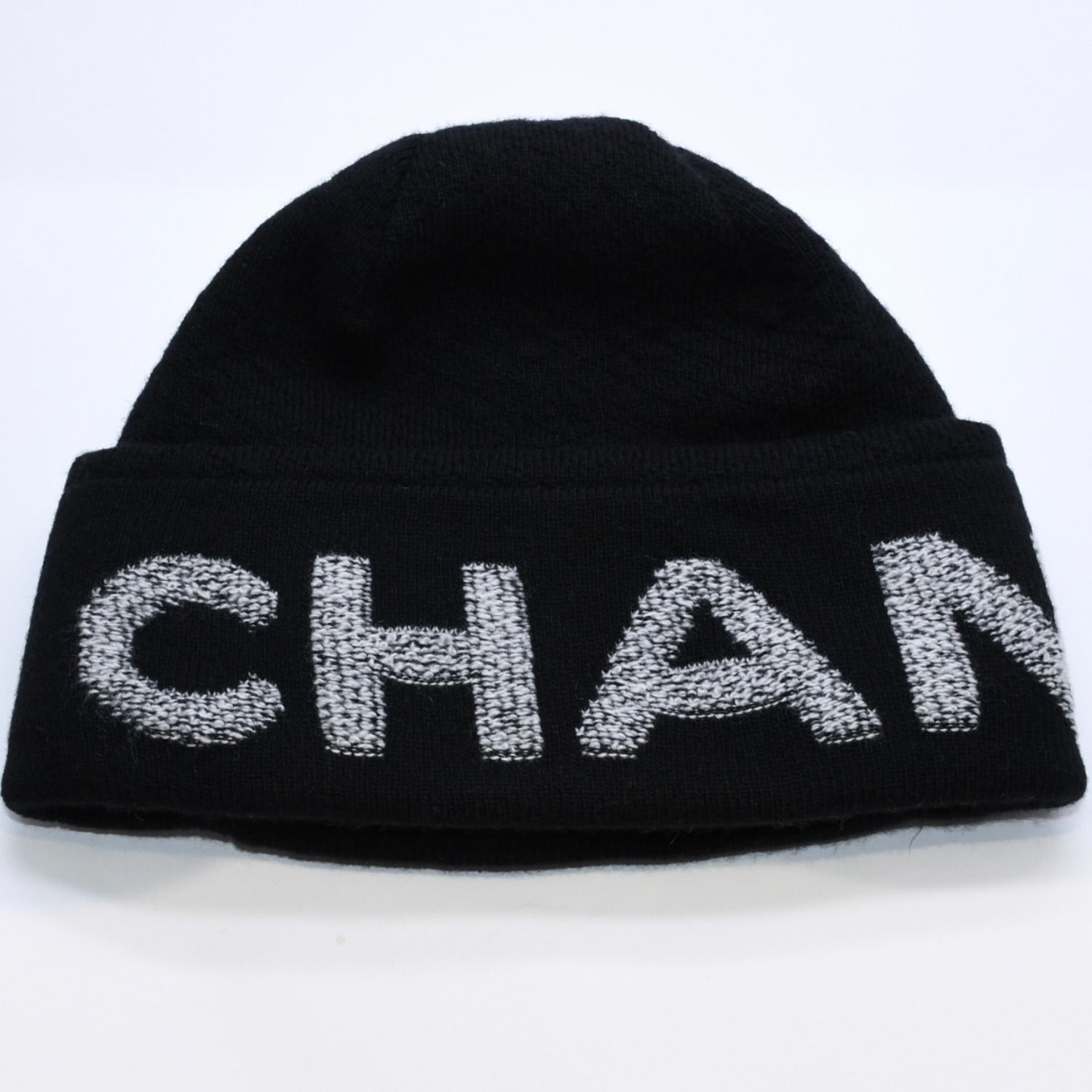 新品同様 CHANEL シャネル ビーニー ニットキャップ フリーサイズ ブラック ホワイト ウール カシミヤ A$AP Bari着用モデル 中古 4a003579