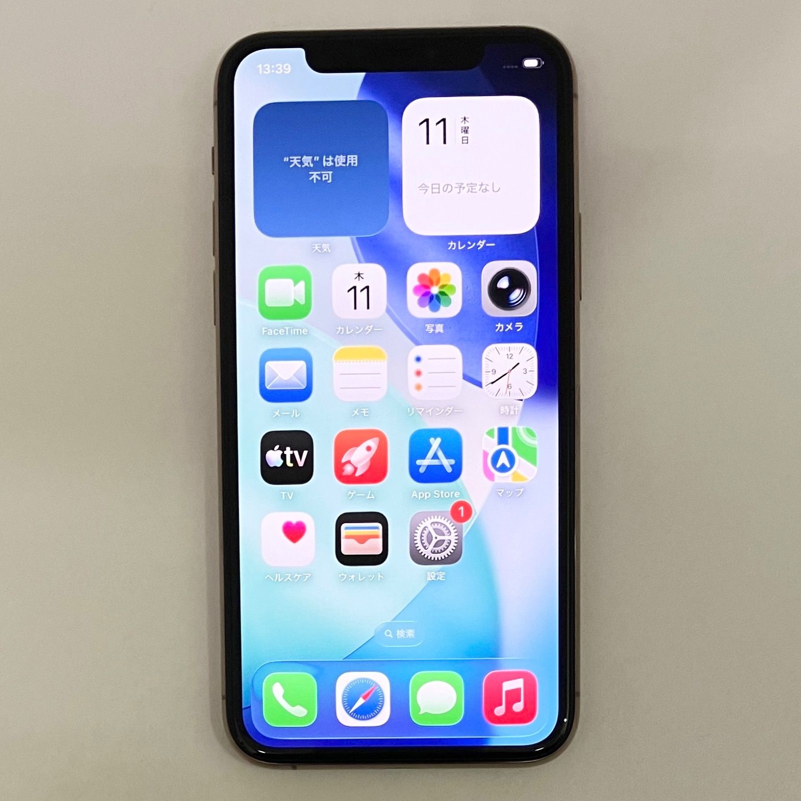 美品】iPhone11Pro 64GB ゴールド SIMフリー - メルカリ