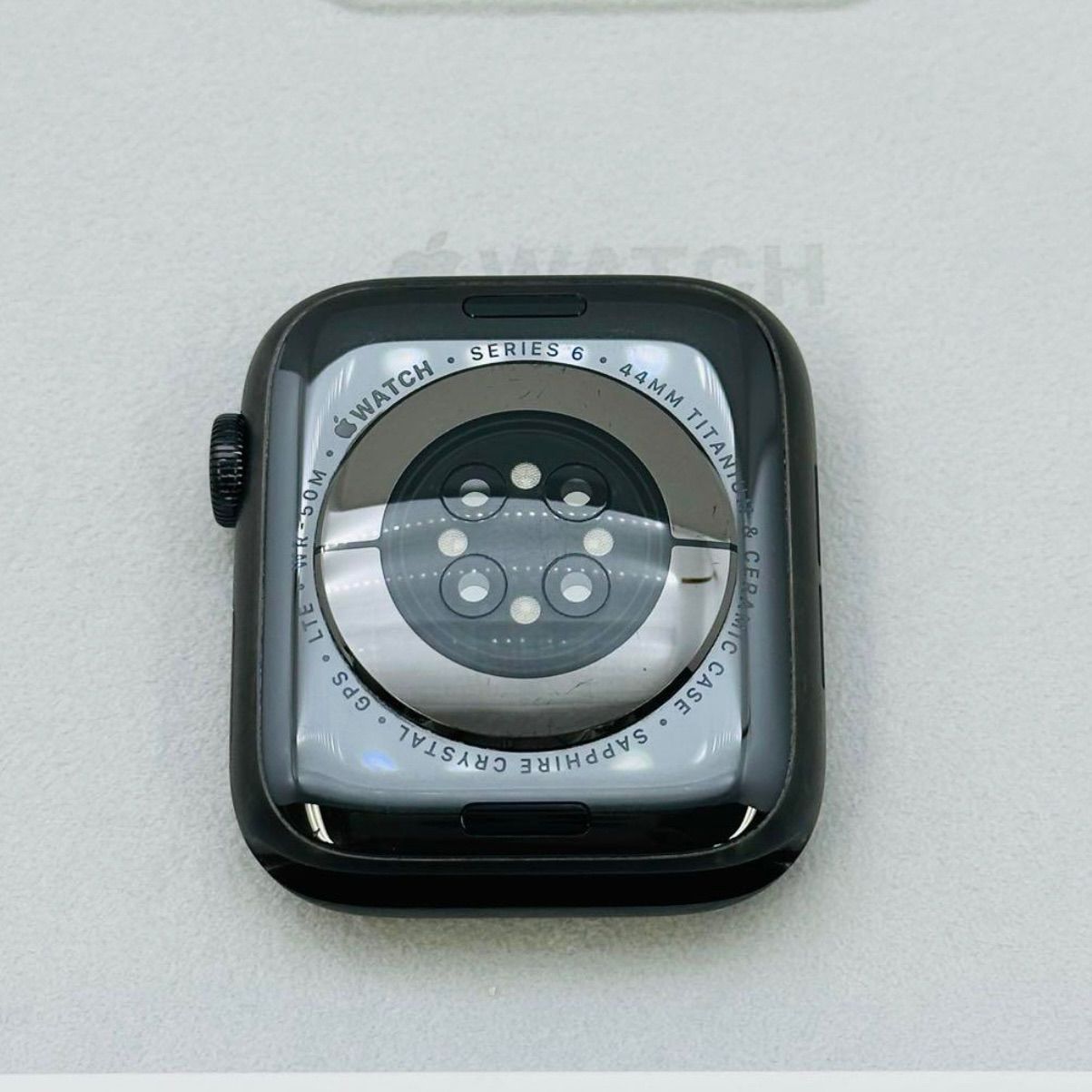 Apple Watch Series 6 セルラー 44mm チタニウム 中古 - メルカリ
