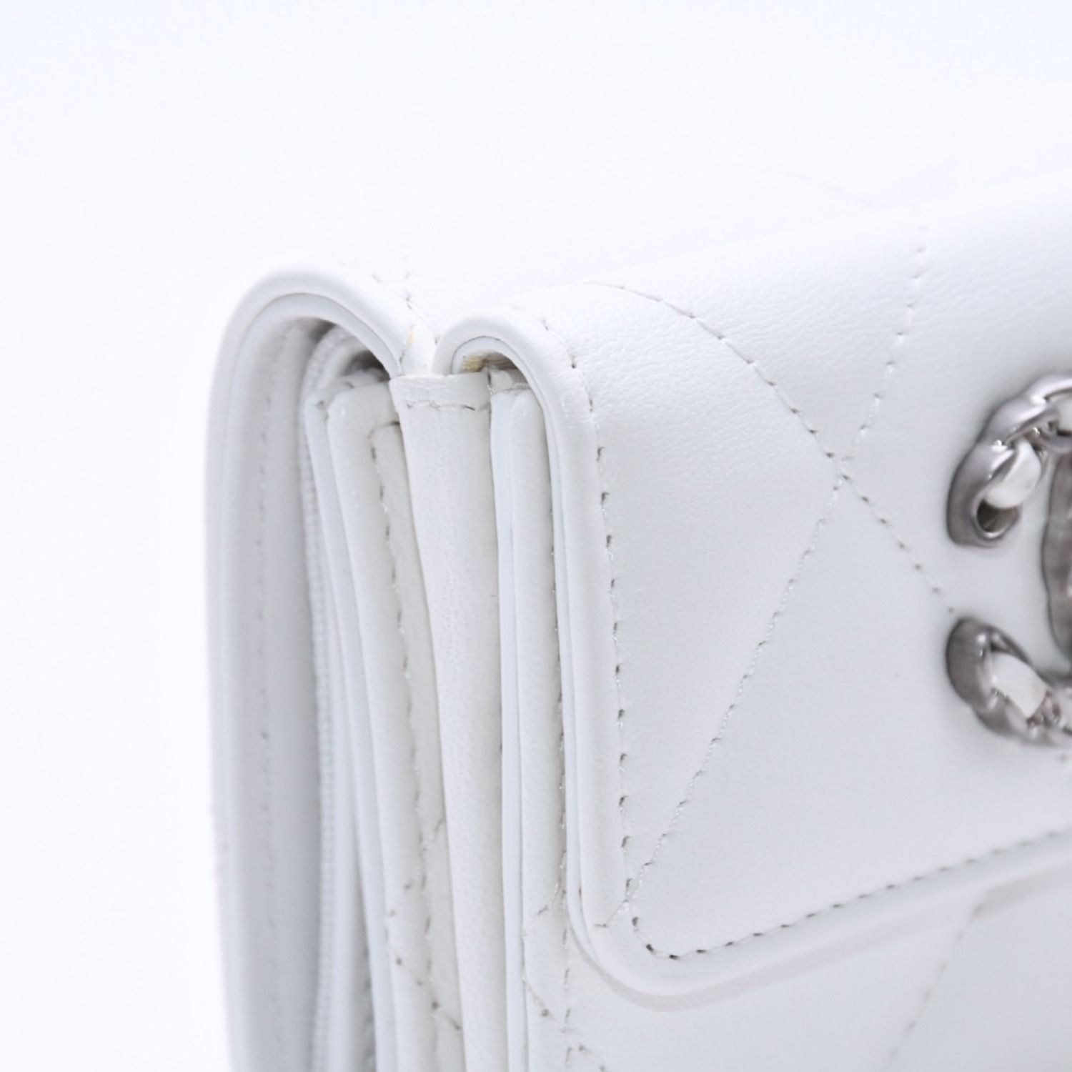 極美品 CHANEL シャネル CHANEL 19 スモールフラップウォレット 三 