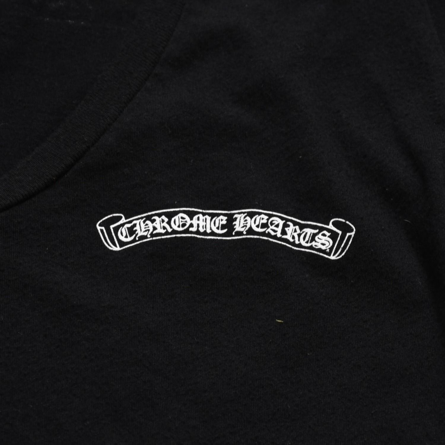 CHROME HEARTS クロムハーツ Tシャツ 半袖 Vネック スクロールラベル