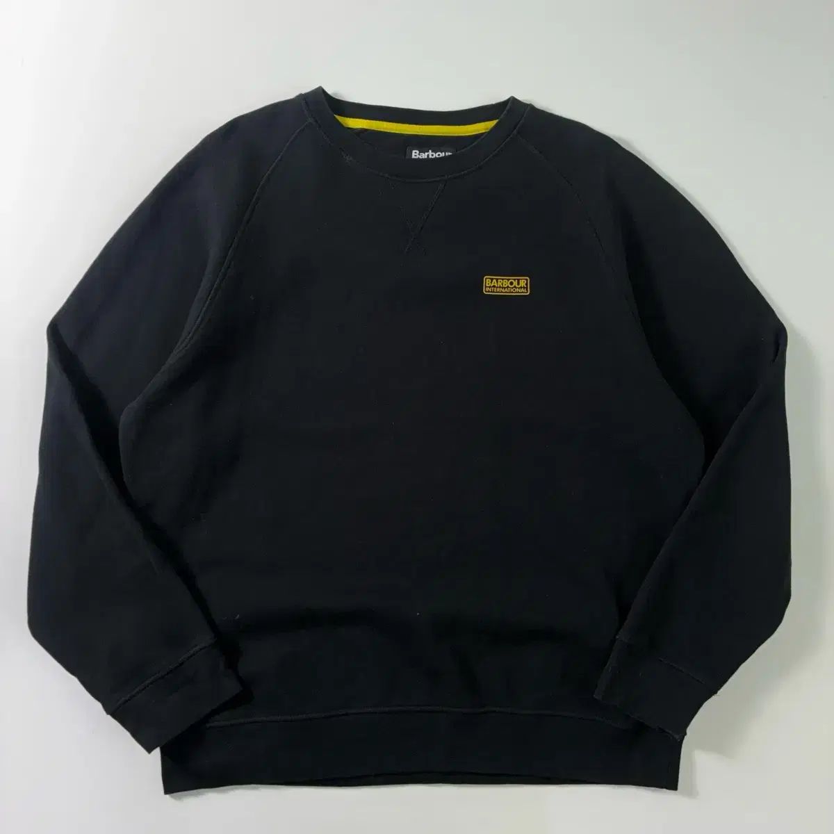 BARBOUR バブアー インターナショナル ブラック スウェット