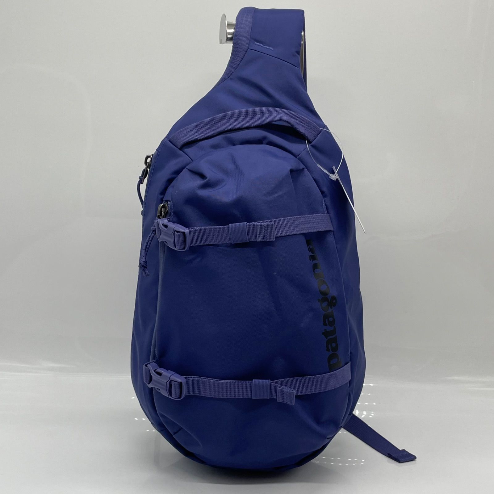 専用です♡ BN9138○patagonia パタゴニア アトム・スリング8L ボディバッグ