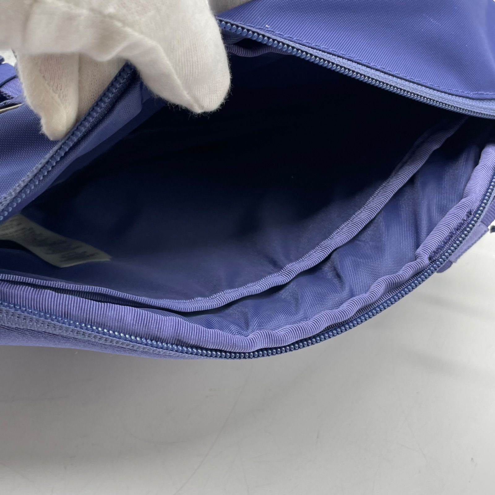 BN9138○patagonia パタゴニア アトム・スリング8L ボディバッグ