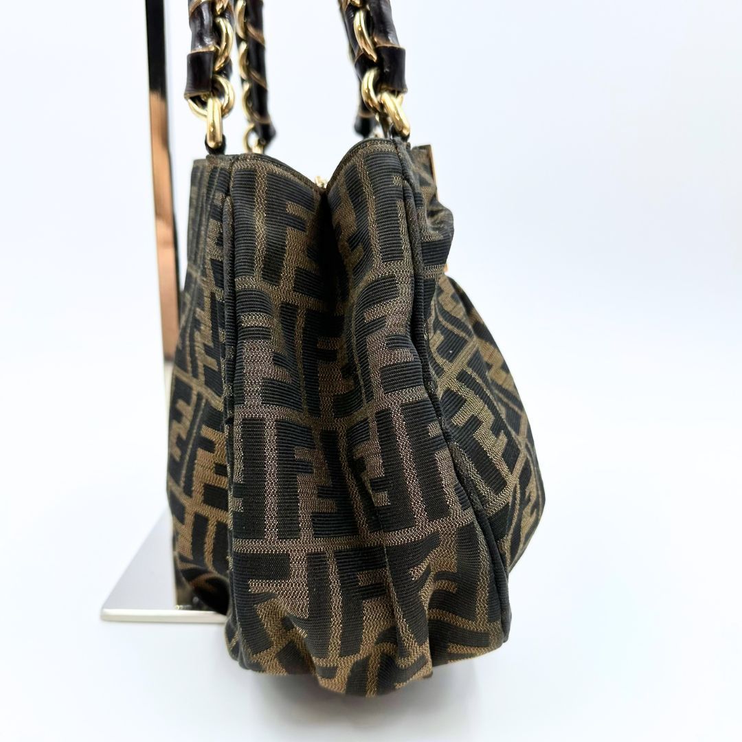 美品】Fendi ズッカ ミア チェーン ハンドバッグ - メルカリ