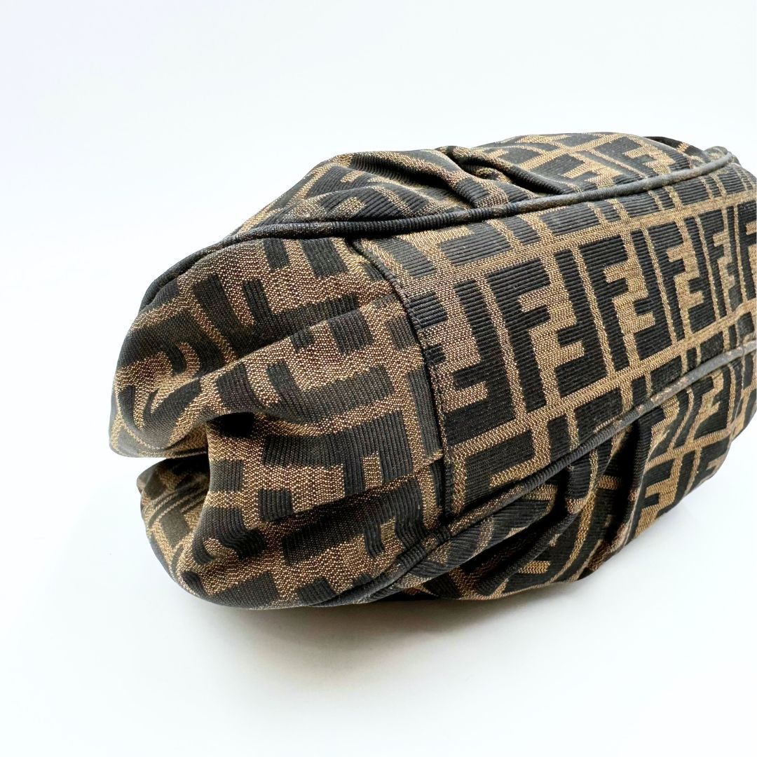 美品】Fendi ズッカ ミア チェーン ハンドバッグ - メルカリ