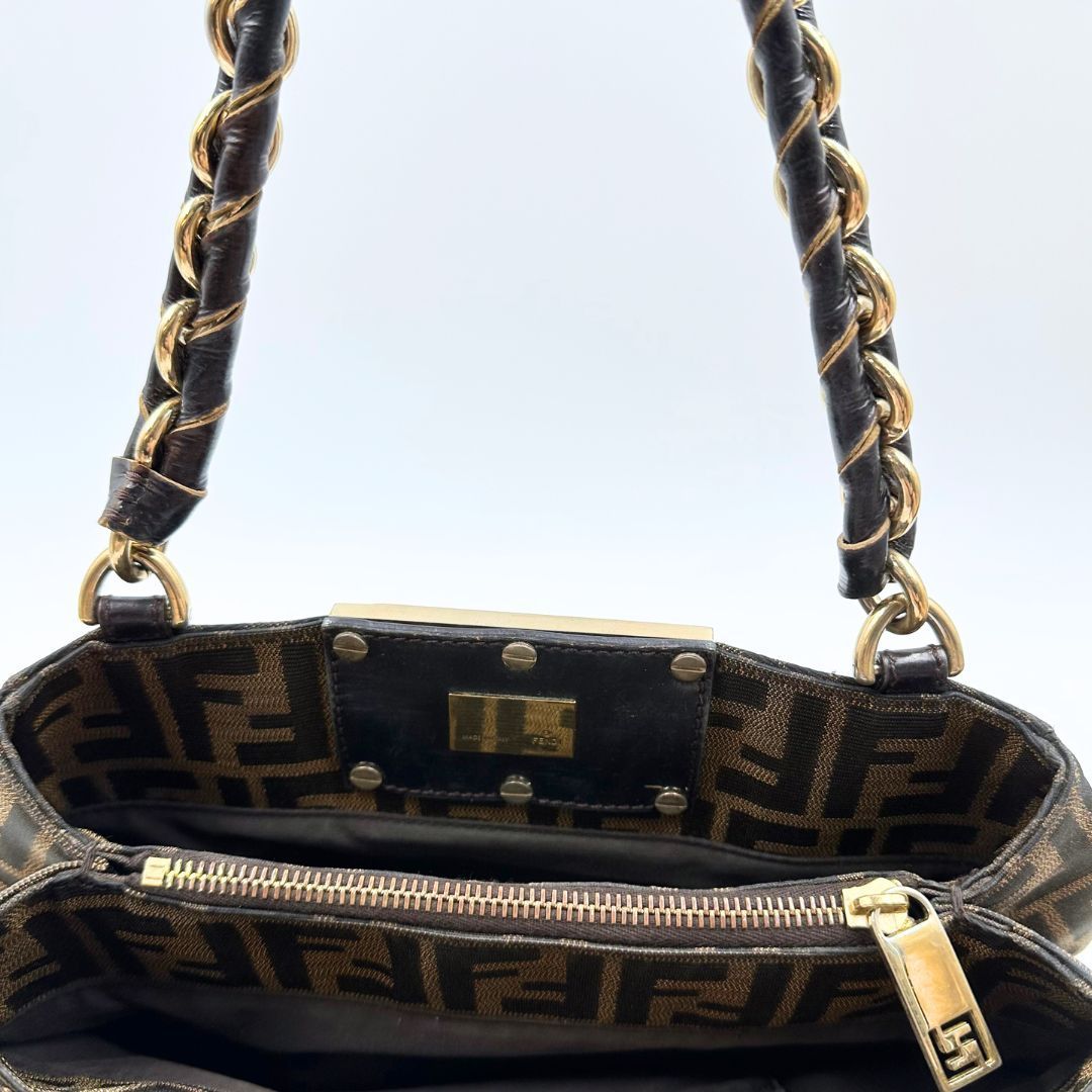美品☆FENDI ミア ハンドバッグ ズッカ FF柄 美品】Fendi ズッカ ミア チェーン ハンドバッグ - メルカリ