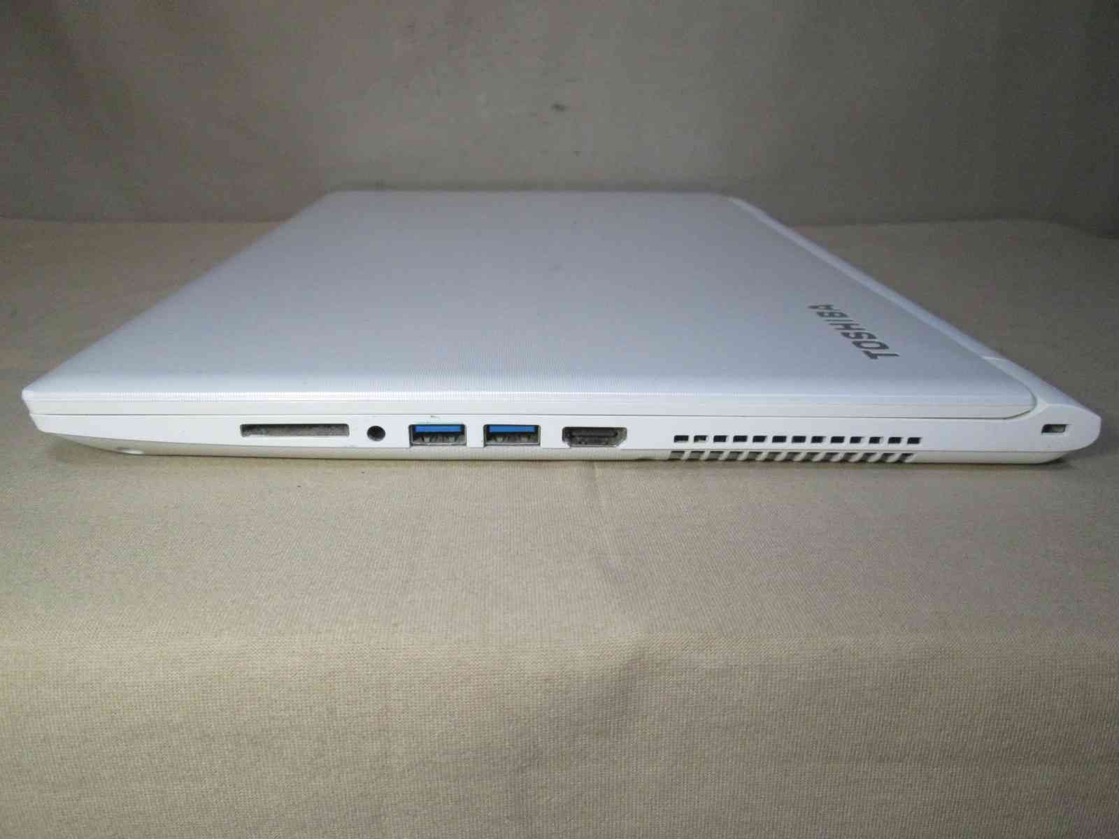 東芝 dynabook T45/UWY【Celeron 3215U 1.7GHz】 【Windows11 Home