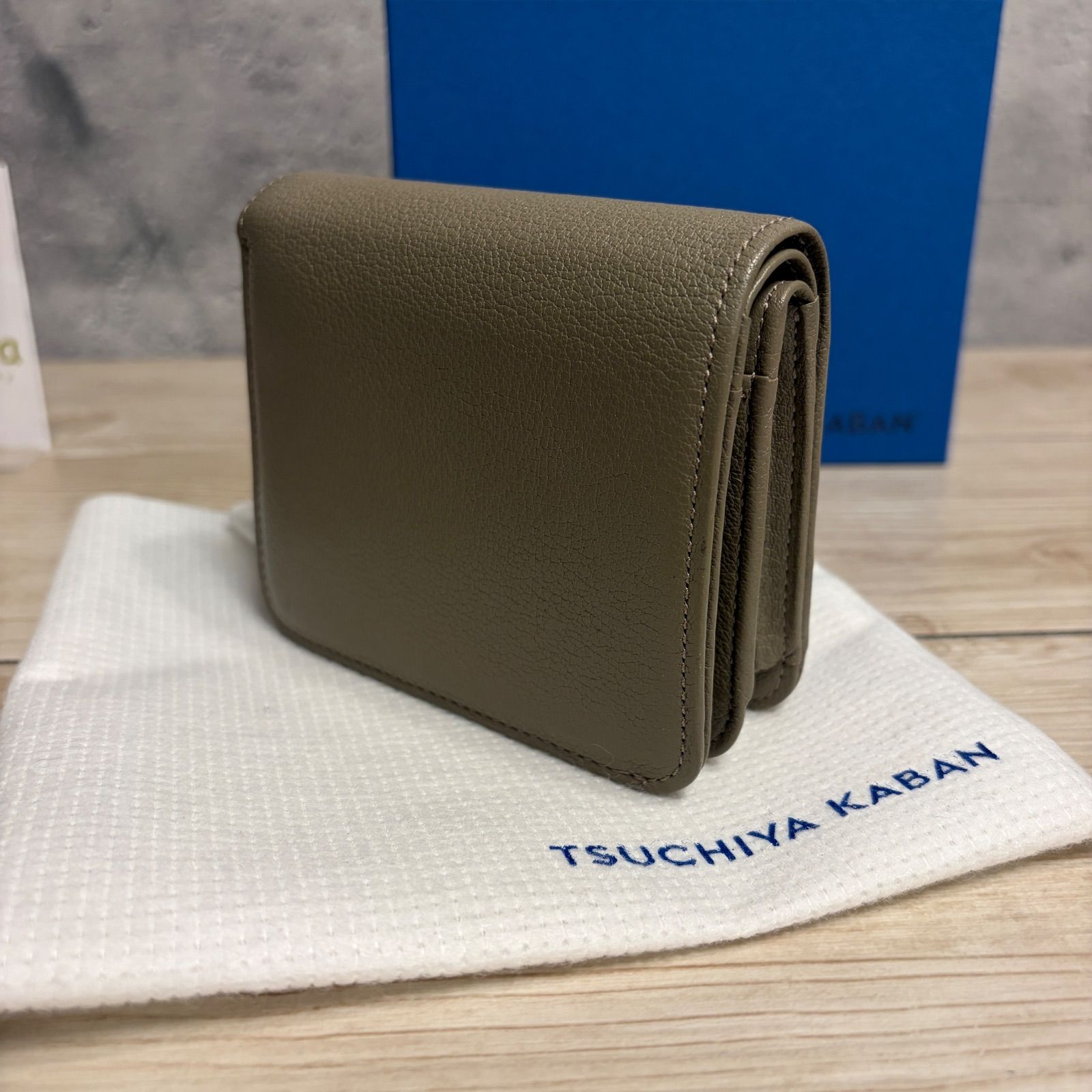 ☘️ 未使用✨土屋鞄 クラルテ フリンジスモールウォレット アッシュ