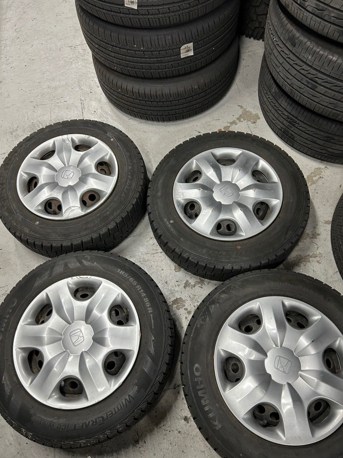 TH3003☆送料込み！冬タイヤホイールセット　ホンダ純正ホイールキャップ　14インチ☆