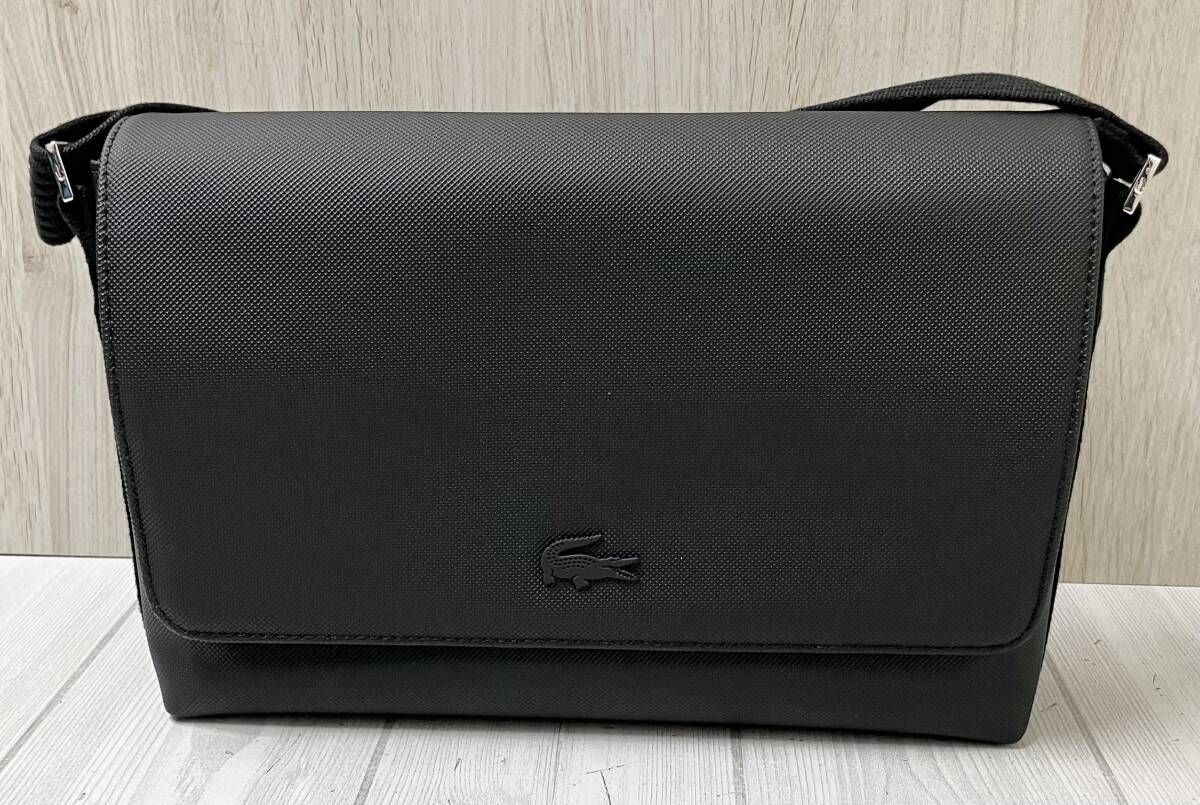 LACOSTE ラコステ メンズクラシック メッセンジャーバッグ ショルダーバッグ ブラック 黒 メンズ