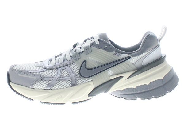 【W US7.5】 NIKE W V2K RUN FD0736-003 【新古品】