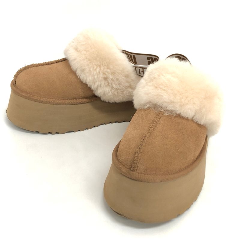 【中古品】 UGG アグ FUNKETTE 1113474 プラットフォーム スリッポン ロゴストラップ ムートン サンダル ファー 厚底 シューズ 靴 【167-260612-rs-06-fur】