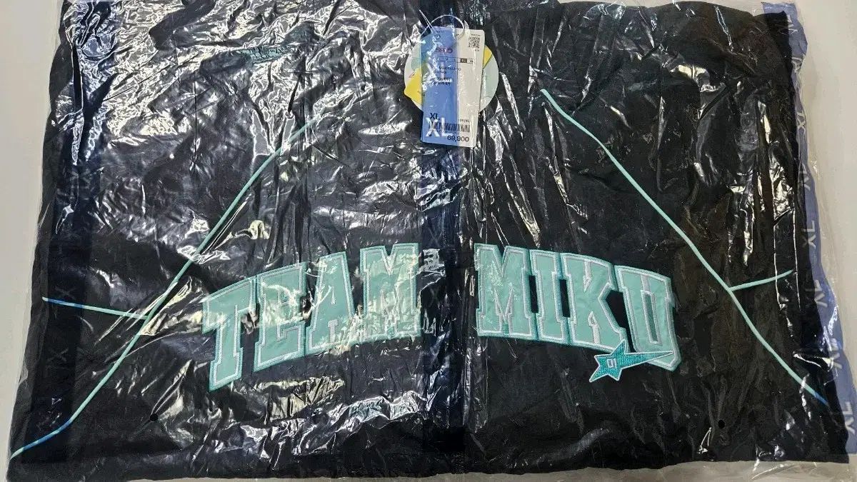 SPAO 初音ミク ウィンドブレーカー XL 未開封