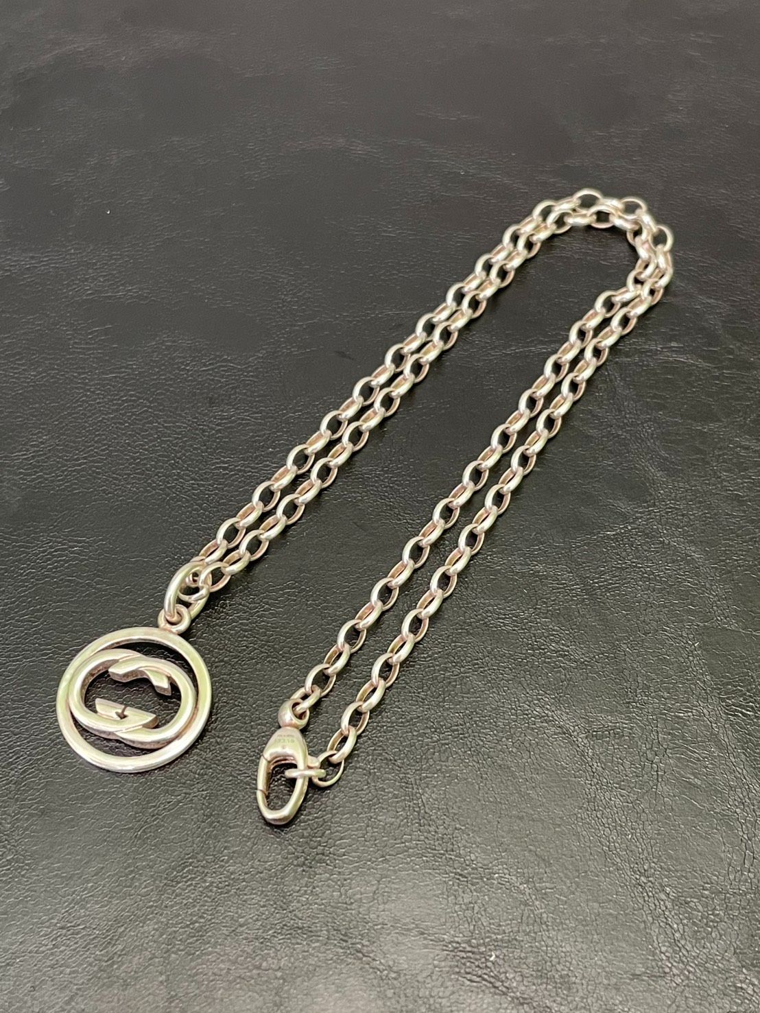 【豊】GUCCI グッチ インターロッキングG ブリット ペンダント ネックレス チェーン ロゴ 925 シルバー【1409CK】F12