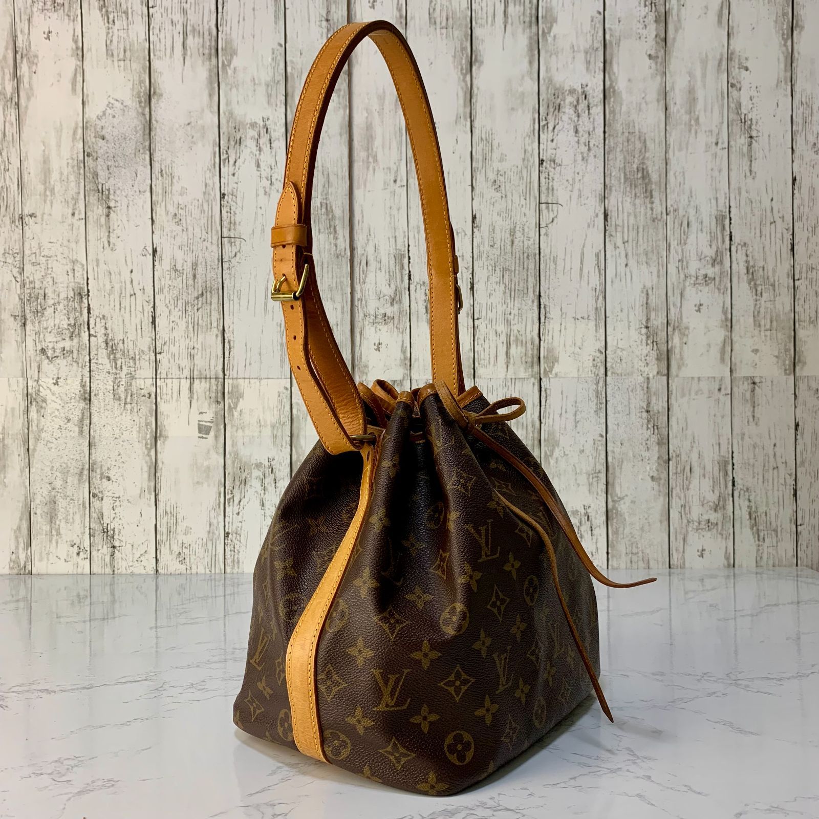 LOUIS VUITTON プチノエ モノグラム ショルダーバッグ 【状態ランク:S