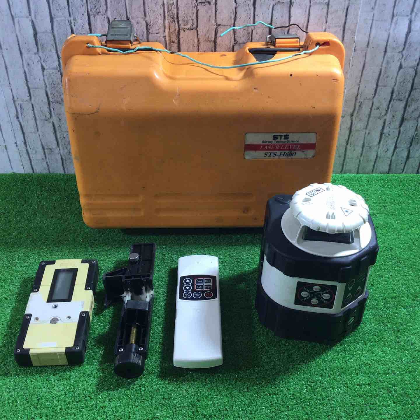 ◇STS 回転レーザレベル STS-H600(三脚付)【川口店】