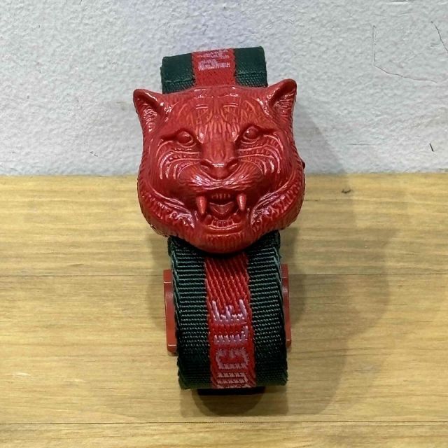 GUCCI TIGER HEAD WATCH グッチ タイガーヘッド ウォッチ 心斎橋店