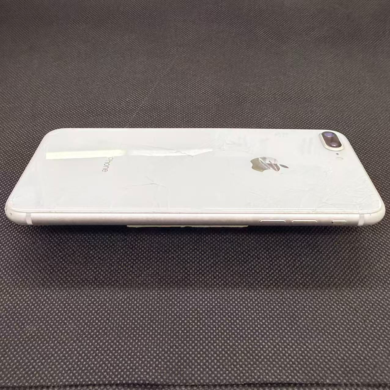 ジャンク】iPhone 8 Plus 128GB 本体 部品取り用 - メルカリ