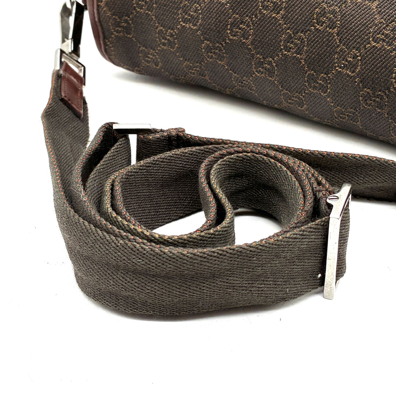 グッチ GUCCI ショルダーバッグ メッセンジャーバッグ フラップ GG