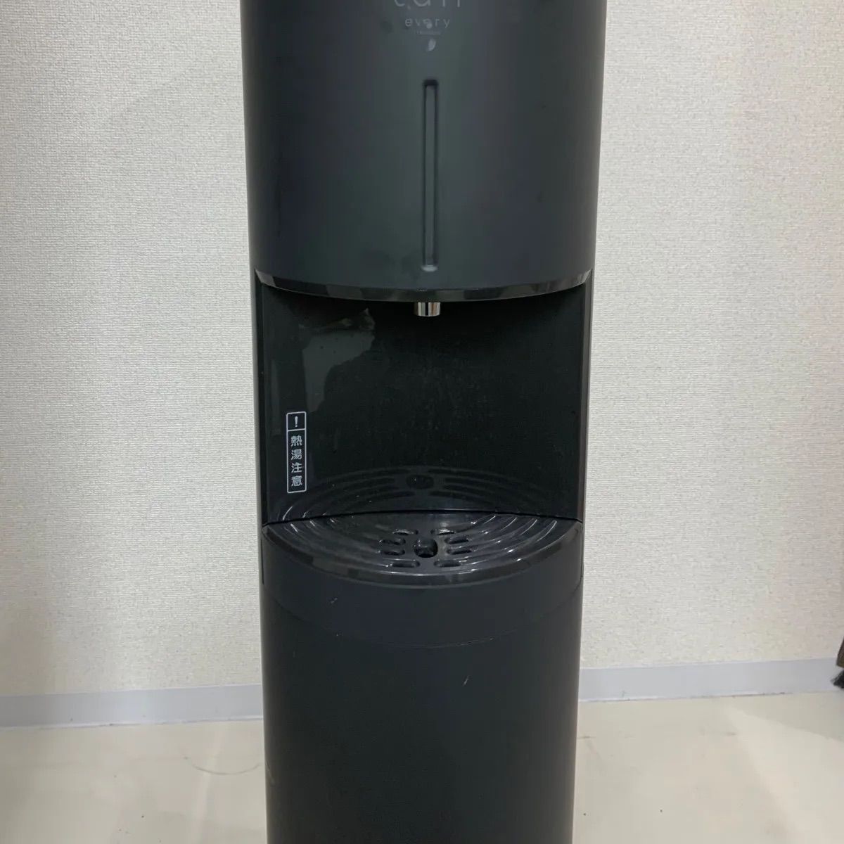 ！【通電確認済・動作未確認】エブリィフレシャス トール tall ウォーターサーバー BSS-311 黒【棚無し1】【20】