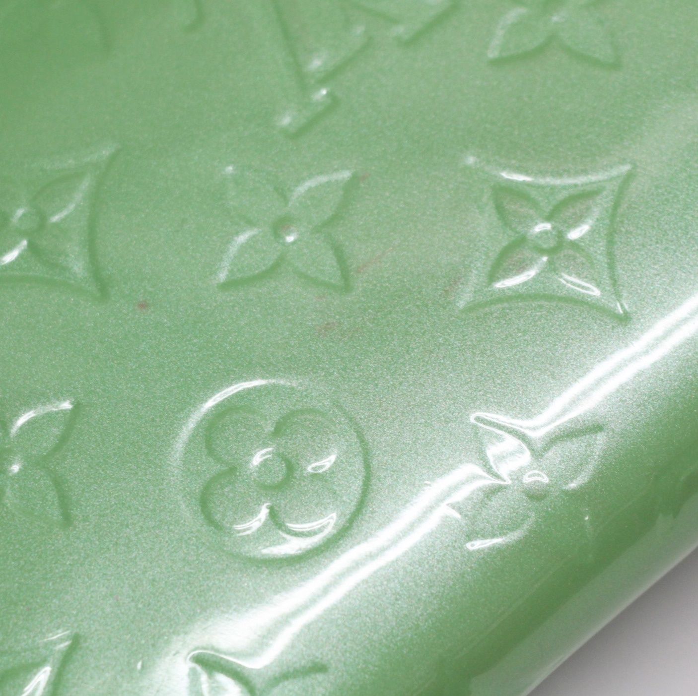 ルイヴィトン Louis Vuitton ジッピーウォレット ラウンドファスナー長