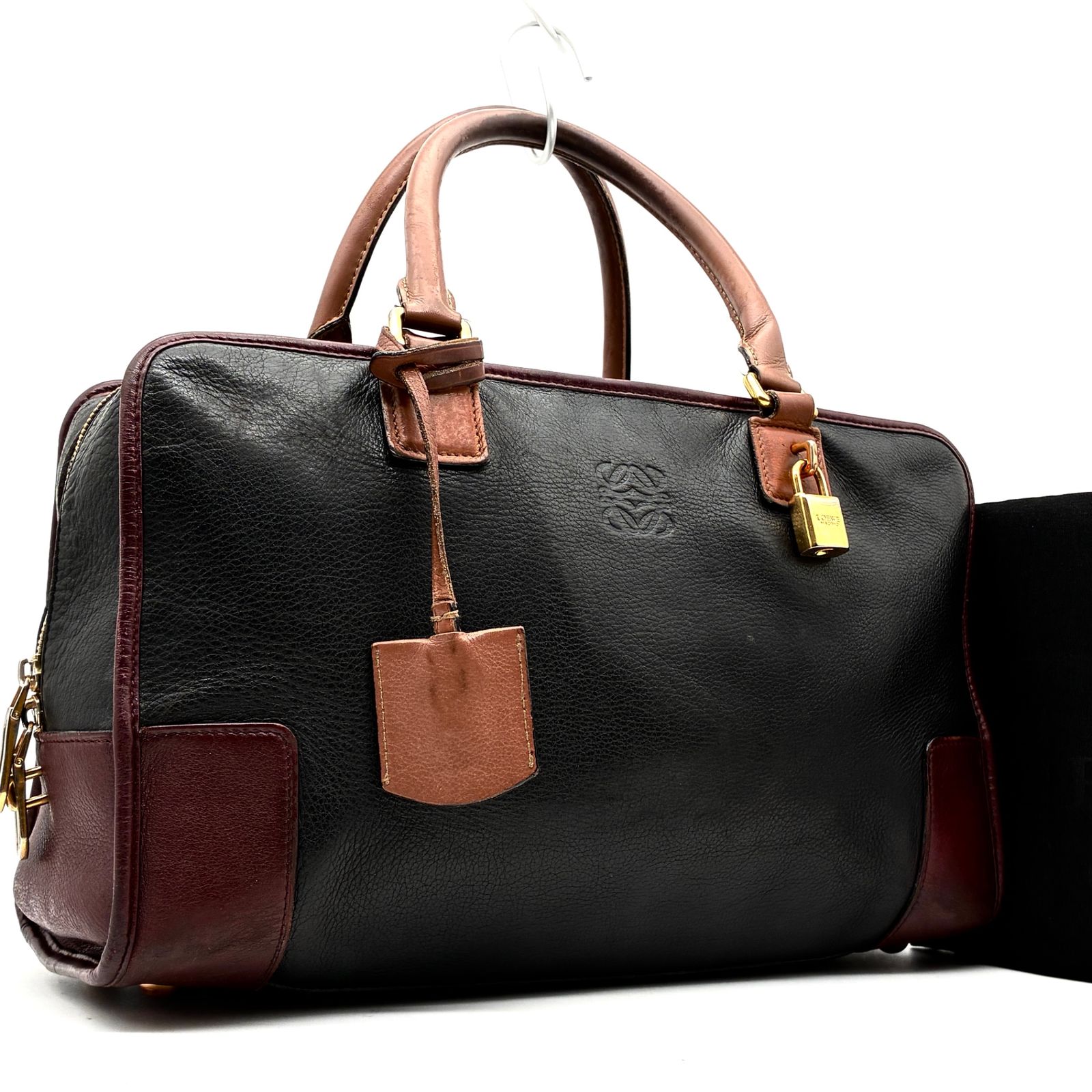 ロエベ LOEWE アマソナ36 ハンドバッグ アナグラム 南京錠 カデナ 鍵 ブラック 黒 ボルドー ブラウン レザー 本革 トリコロール ボーナス 夏休み 夏コーデ ご褒美 旅行 帰省 サマーギフト プレゼント