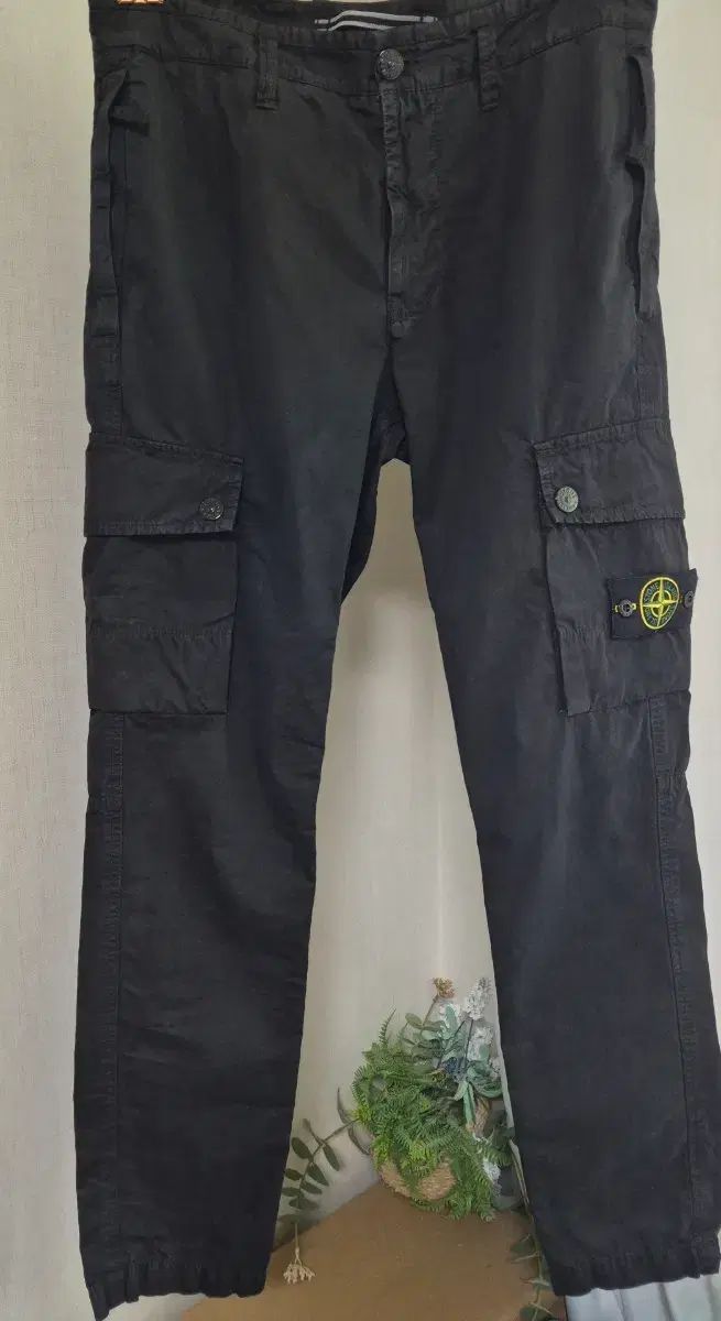 STONE ISLAND ストーンアイランド カーゴ ズボン ブラック TYPE SL