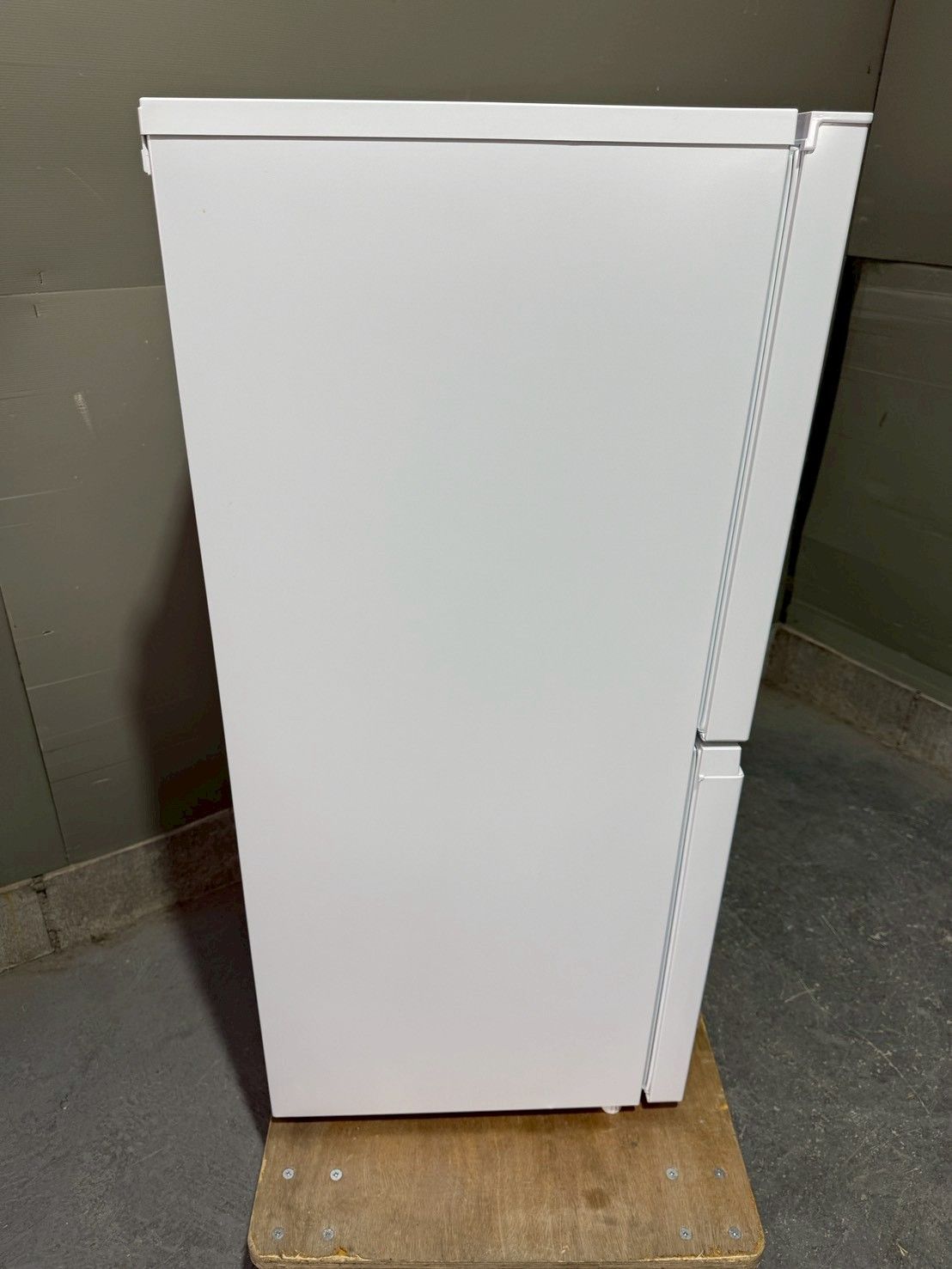 NB060088◇Haier ハイアール◇ノンフロン冷凍冷蔵庫 2025年製 2D ドア