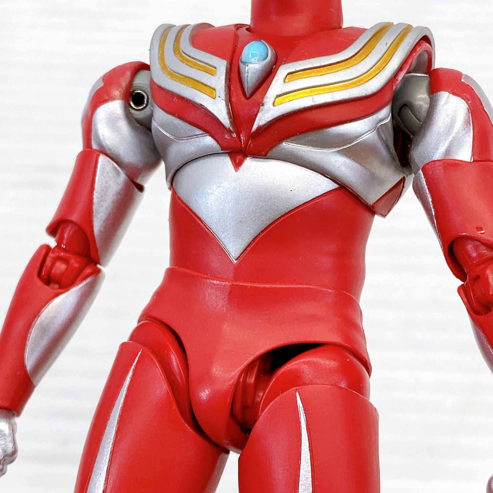 □ BANDAI SHFiguarts ウルトラマン ティガパワータイプ 中古品 